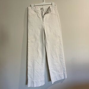 White Gap wide leg high rise jeans 27r/4
